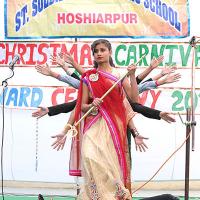 Prize-distribution--1